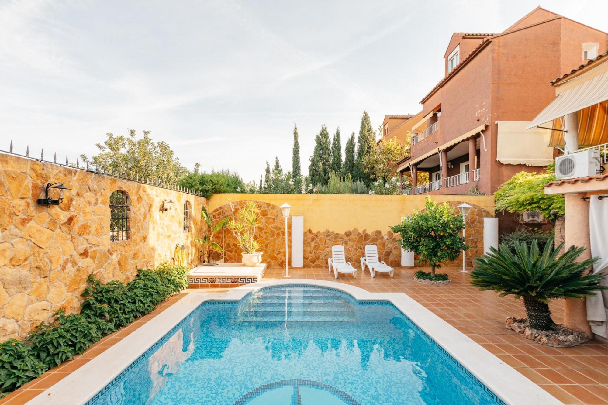 Chalet, Villa Rodeada De Naturaleza Piscina A Doce Klm De Valencia Y 7 Del Aeropuerto Exteriör bild