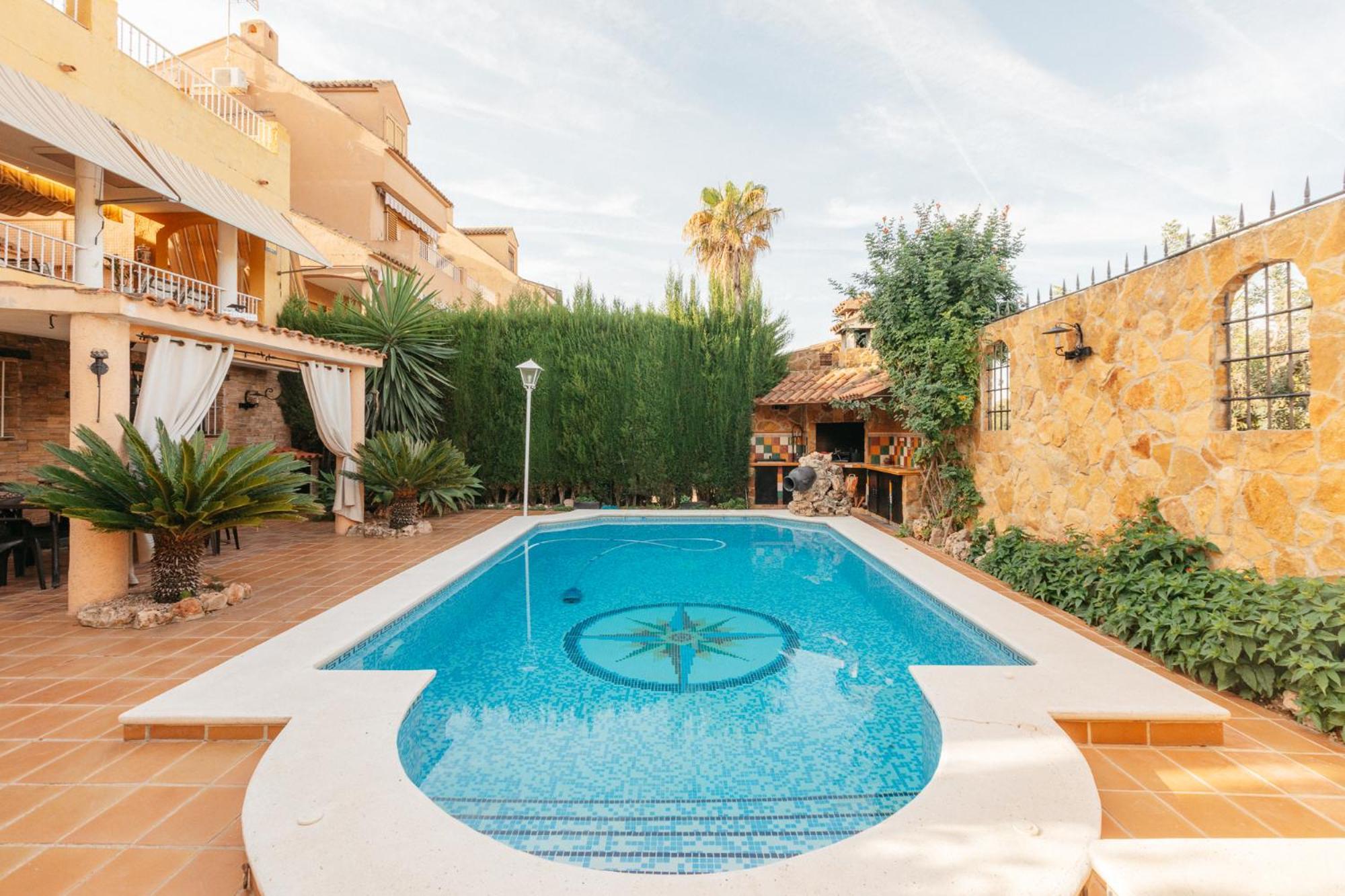 Chalet, Villa Rodeada De Naturaleza Piscina A Doce Klm De Valencia Y 7 Del Aeropuerto Exteriör bild
