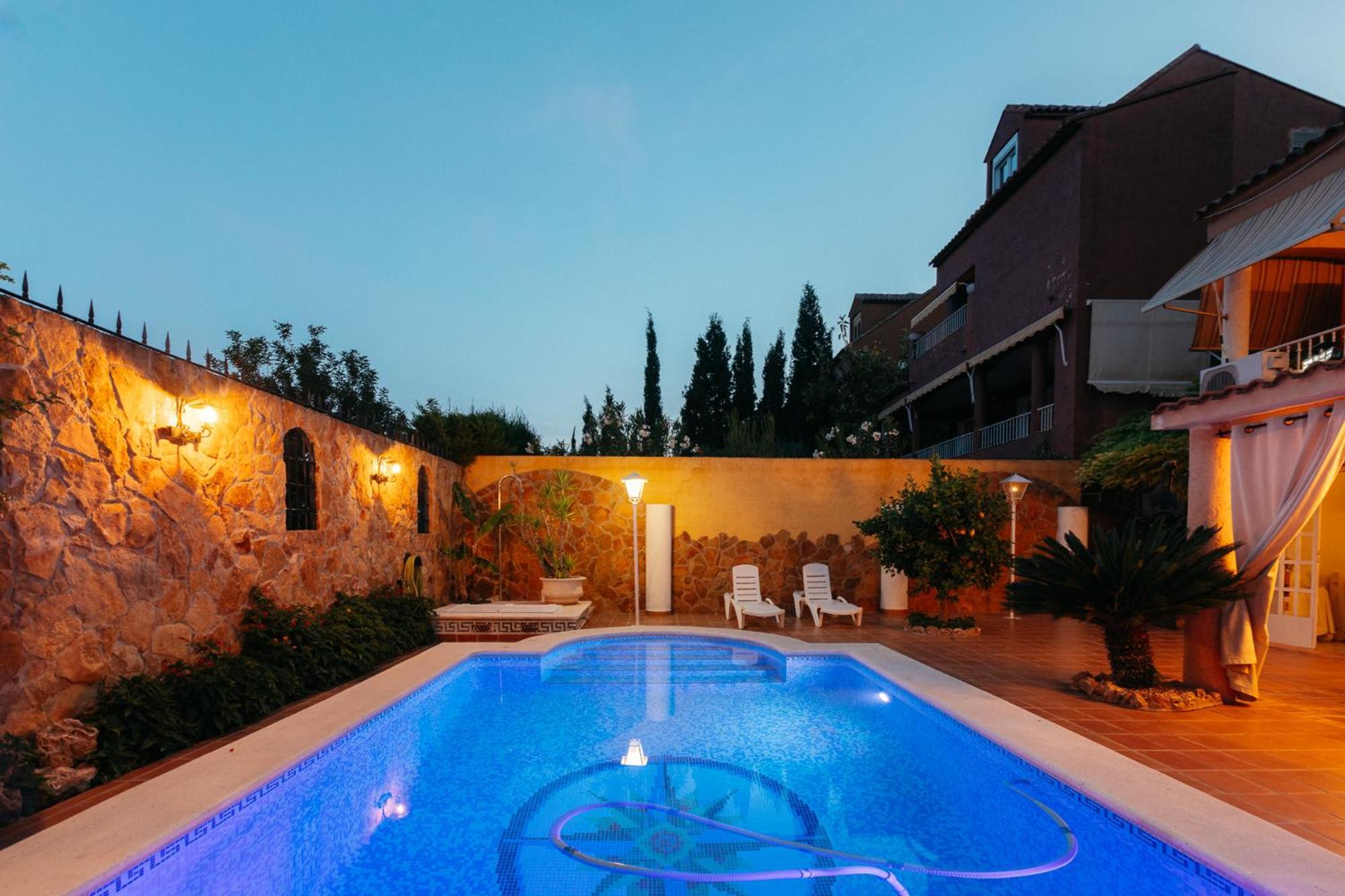Chalet, Villa Rodeada De Naturaleza Piscina A Doce Klm De Valencia Y 7 Del Aeropuerto Exteriör bild