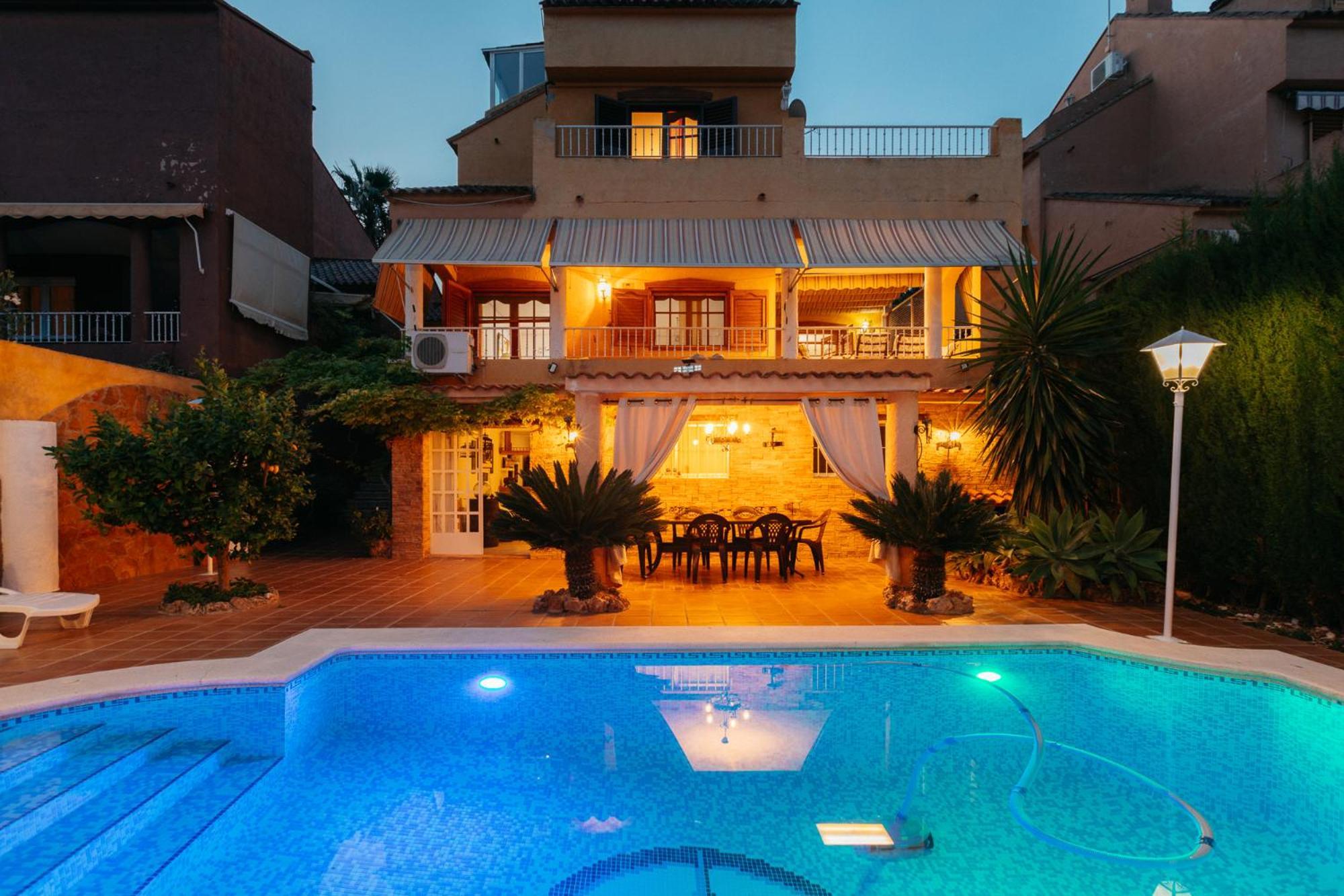 Chalet, Villa Rodeada De Naturaleza Piscina A Doce Klm De Valencia Y 7 Del Aeropuerto Exteriör bild