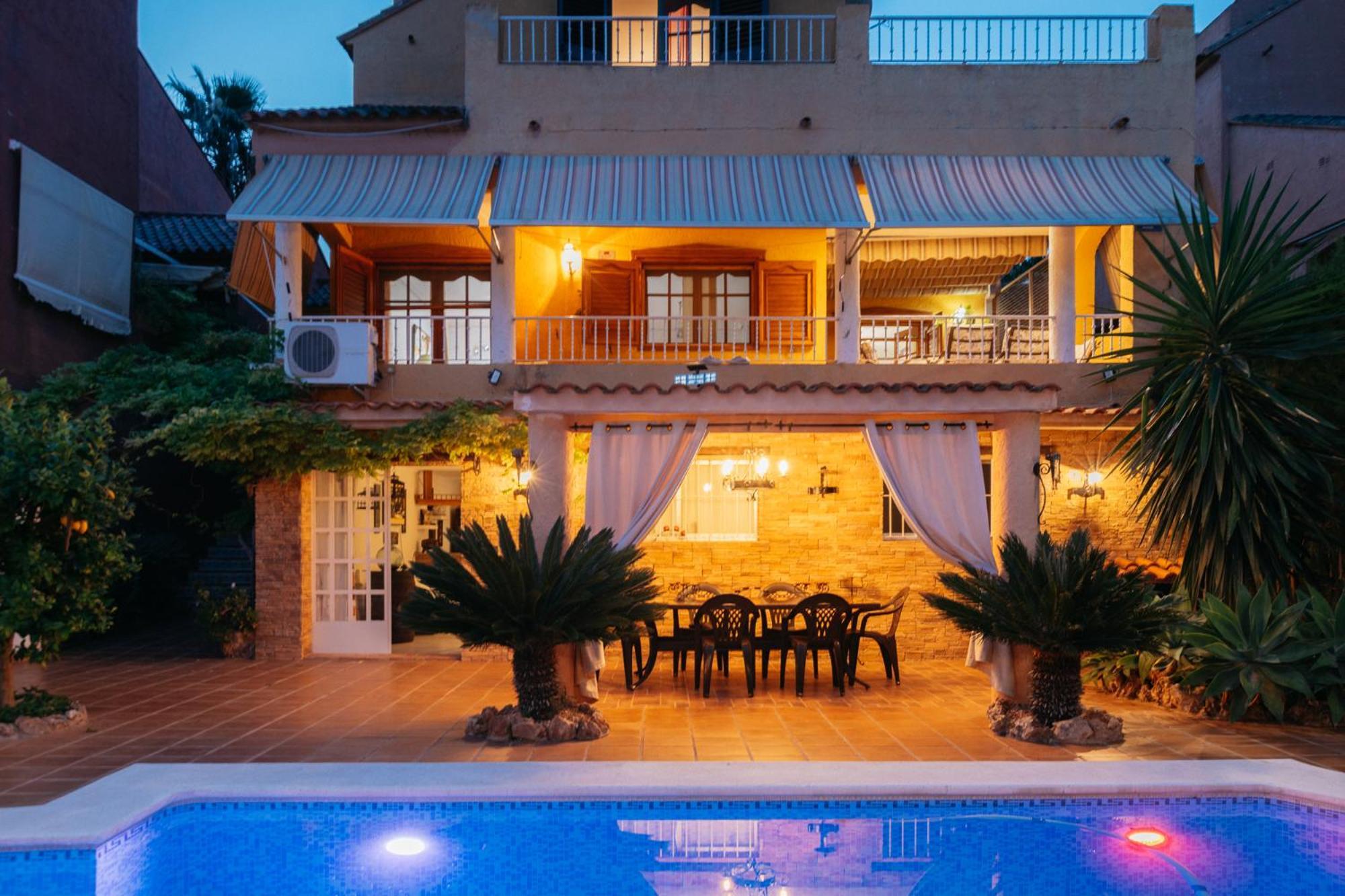 Chalet, Villa Rodeada De Naturaleza Piscina A Doce Klm De Valencia Y 7 Del Aeropuerto Exteriör bild